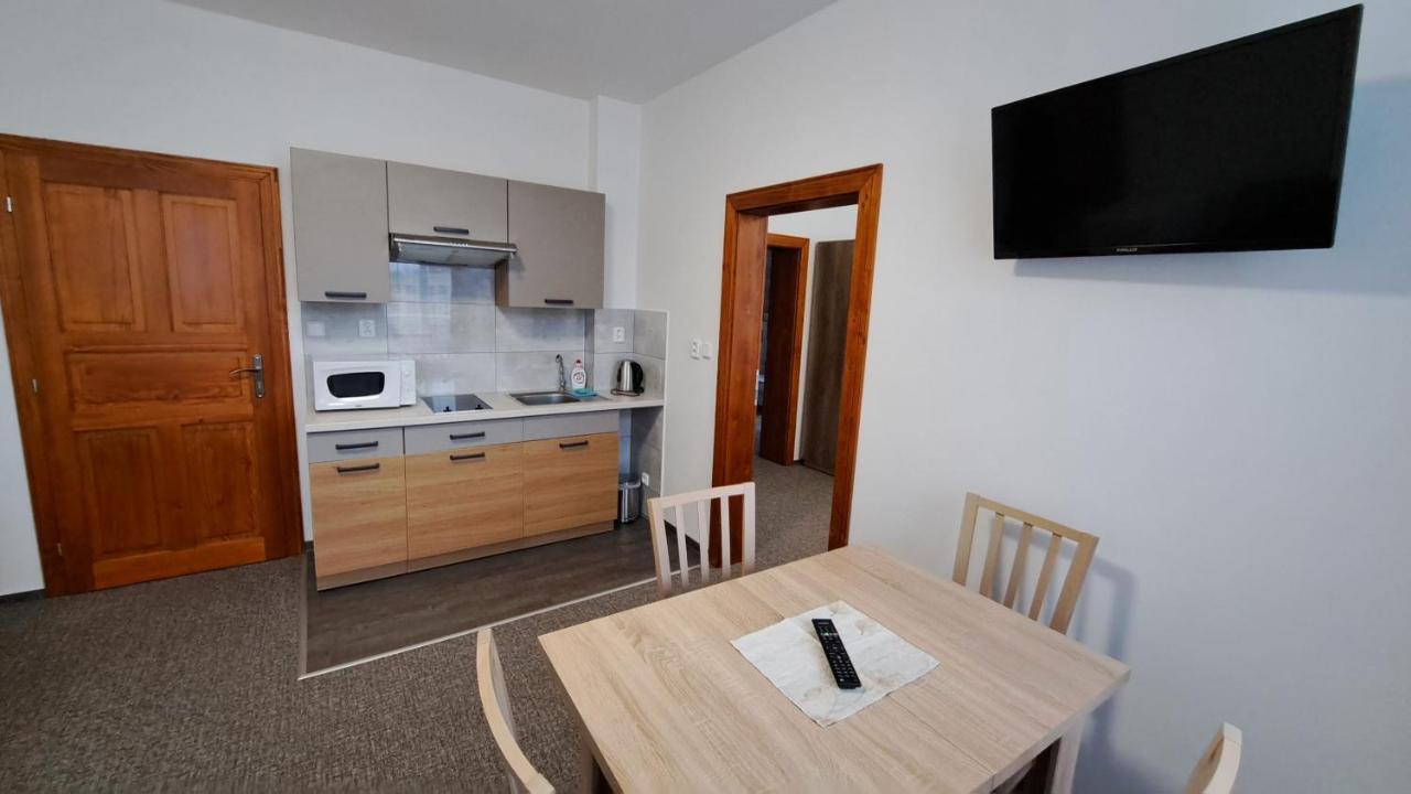 Apartmany Centrum With Garage Rokytnice nad Jizerou Exteriör bild